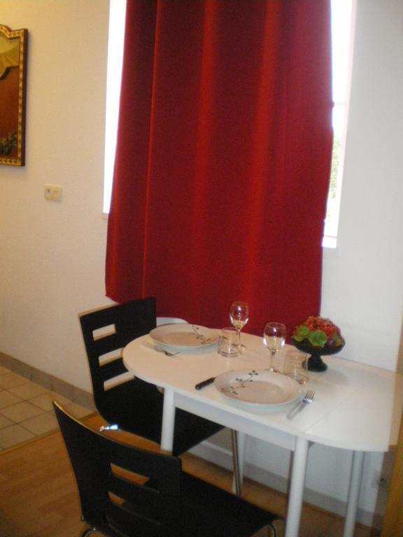 Chez Lisette Honfleur 500M Plage Номер фото
