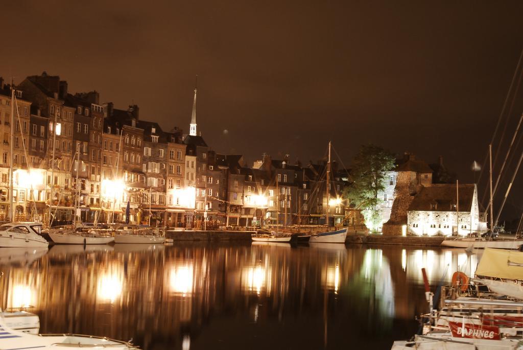 Chez Lisette Honfleur 500M Plage Номер фото